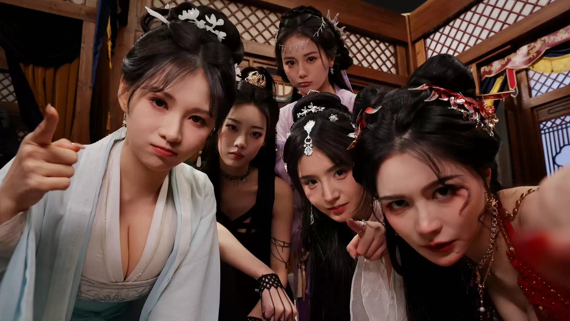 《美女,请别影响我成仙全球版》中文版-17ns一起游戏网